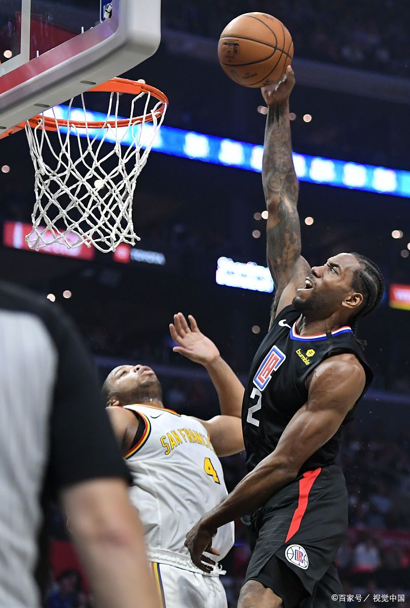 乐动体育-2021313快船对阵鹈鹕全场比赛回放